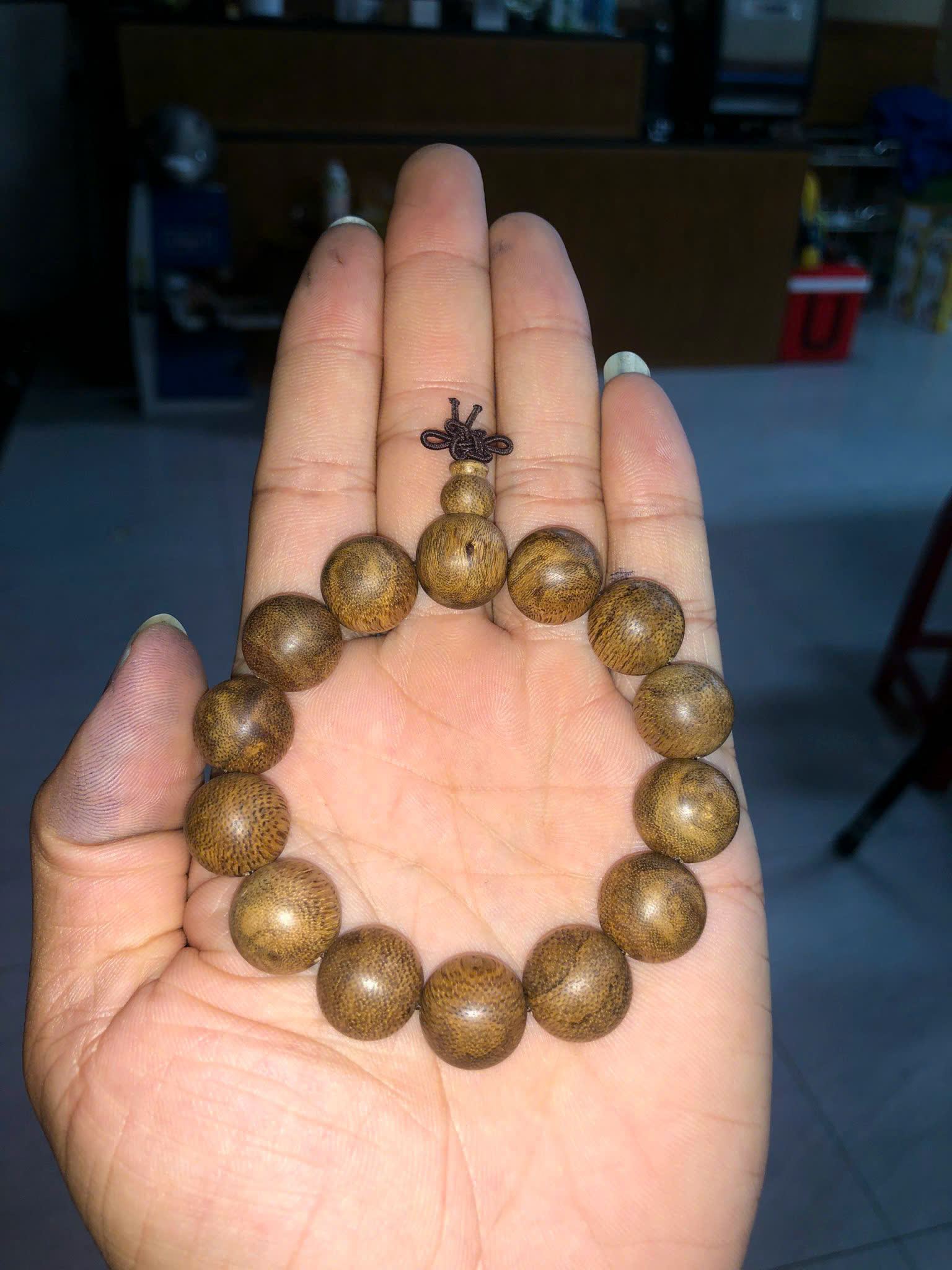 Ảnh của Vòng tay Trầm Hương - hạt hình cầu tròn